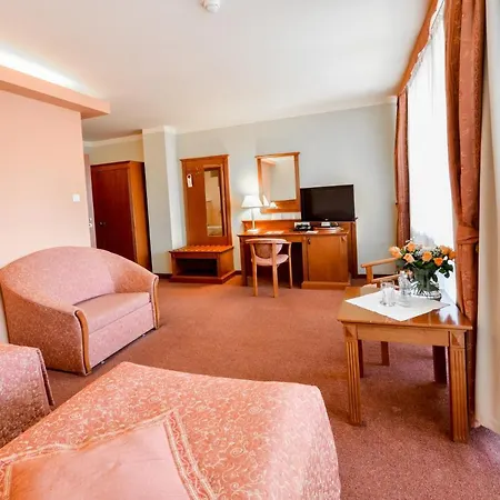 Jawor Hotel 4*